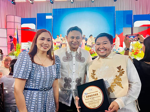 Photo shows DepEd Secretary Sonny Angara (center) with GMEC- GNPD CSR Program Supervisor Abigail Jacinto (left) and Reputation and Stakeholder Management Manager Joseph Paolo Mendoza (right) during DepEd’s Partners’ Appreciation Program held in the Mandaluyong City College of Science and Technology gymnasium.