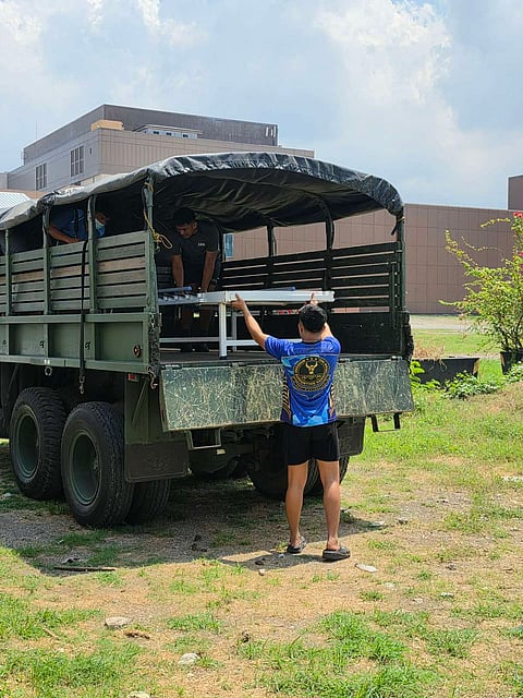 Bloomberry Foundation, Solaire Cares donate 30 hospital beds to military, police