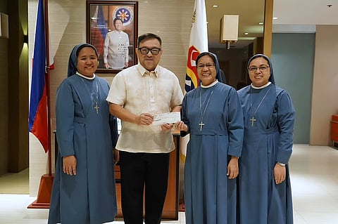 Child-caring group gets P490K PCSO aid