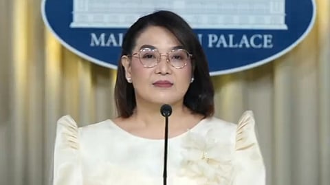 Palace brushes aside ‘destab’ threats