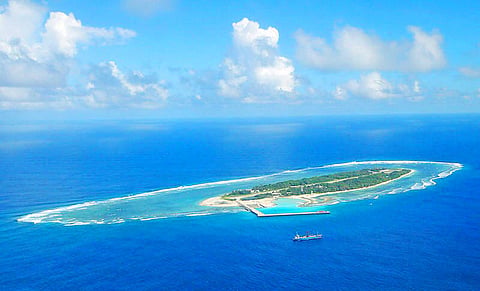 Coast guard expels ships