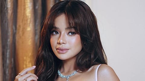 ANG mabilisang sagot ni Bianca de Vera ay United States of America at United Kingdom.