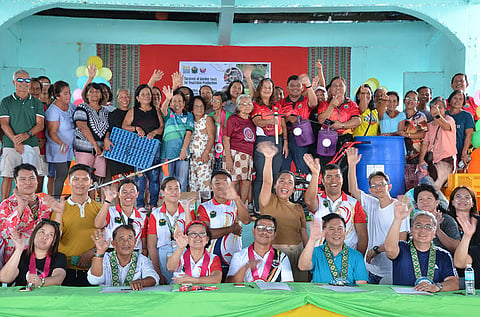Agrarian reform beneficiaries in Limasawa, Southern Leyte received more than ₱400,000 worth of livelihood assistance from the Department of Agrarian Reform to improve farm productivity and strengthen climate resilience.