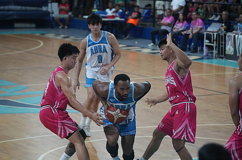 DJ Fenner and the Abra Solid North Weavers flaunt their might, booking a 101-75 victory over the Meycauayan Gems in the MPBL 2026 Season last Friday.