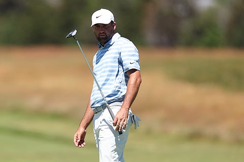 SCOTTIE Scheffler tries the punishing Shinnecock layout during the practice round for the 126th US Open that starts on Thursday.