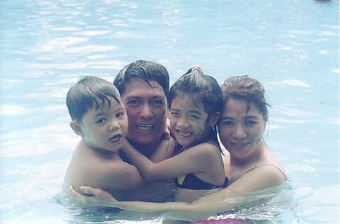 FAMILY photo of Jason, Rey, Fatima and Jenina Mago.