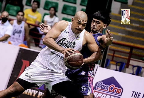 WOWIE Escosio flirts with a double-double performance to lift the Cebu Greats to an 85-80 overtime victory over the Bulacan Kuyas in the MPBL 2026 Season.