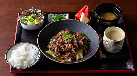 JYU Jyu Beef Steak Set (Appetizer, Jyu Jyu Beef Steak, Rice, Miso Soup, Salad, Fruits).