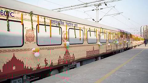 Bharat Gaurav train