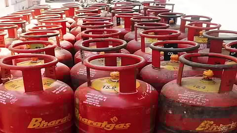 Gas cylinders/ Google photos