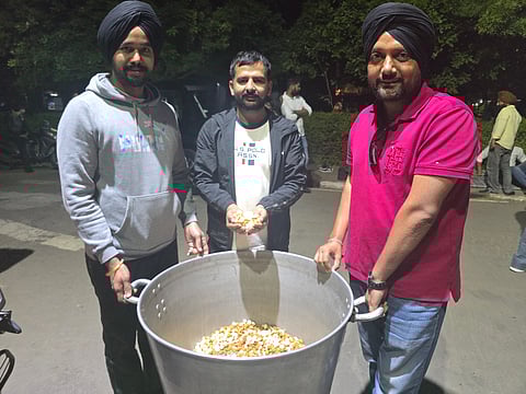 Dry fruits Langar at PU