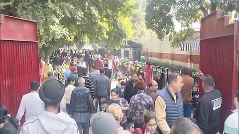 What sender wrote in bomb threat email to Jalandhar Schools?