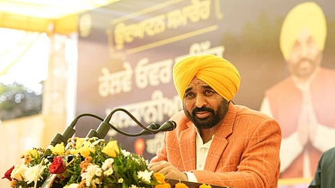 CM seeks audio-video archives of Bhagat Singh, Sukhdev, Rajguru