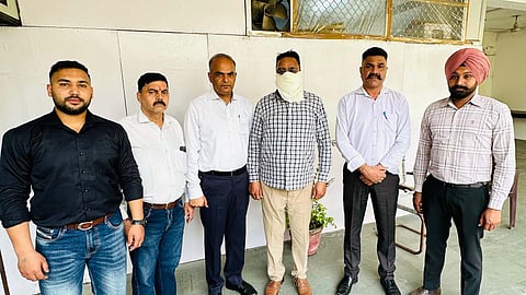 VB nabs ASI accepting bribe of Rs 8,000/- in Jalandhar