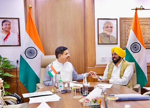 Punjab Gets Relief as Centre Approves Special Trains for Foodgrain Lifting