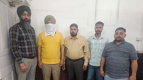 VB nabs Inspector for accepting bribe of Rs 30,000/-