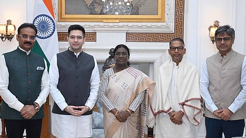 Raghav Chadha & other MPs meet President Droupadi Murmu