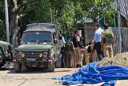 Pulwama attack planner Hamza Burhan shot dead