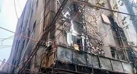 20 killed in multi-storey building fire in Delhi
