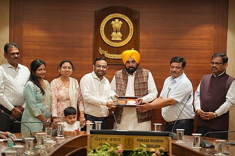 Punjab CM Mann Felicitates UPSC 2025 Toppers, Hails Ordinary Families’ Success