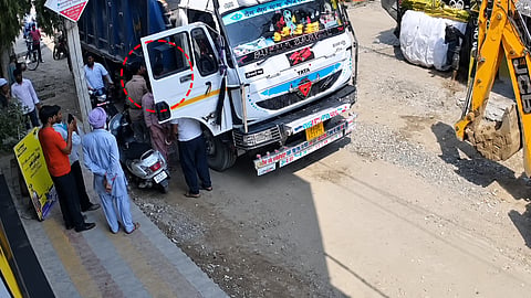 AAP MLA from Ludhiana Rajinder Pal Kaur Chhina slaps truck driver