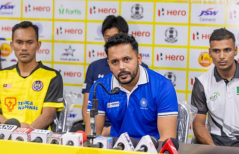 Vivek Sagar Prasad replaces injured Manpreet Singh