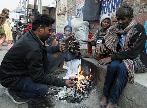 Cold day in Delhi, minimum temp at 8 degrees Celsius (Ld)