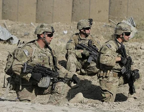 US to deploy additional 3,000 troops to Europe amid Ukraine tensions