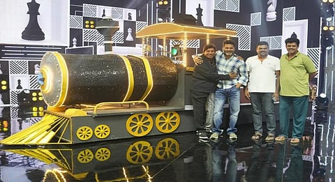 Prabhu Deva choreographs song for Vadivelu in 'Naai Sekar Returns'