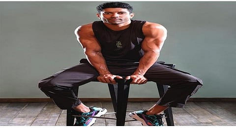 Farhan Akhtar recounts training with Rashtriya Rifles soldiers for 'Mission Frontline'