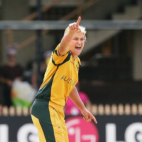 Shelley Nitschke named Australia women's interim head coach as Matthew Mott leaves for England