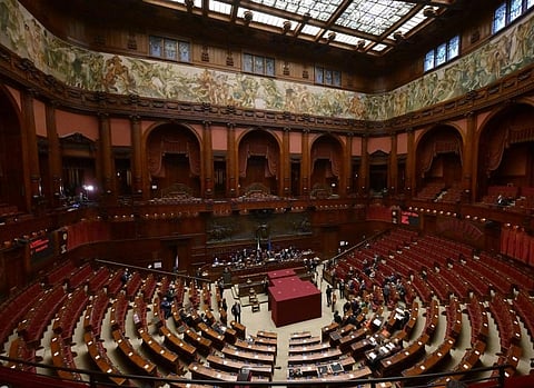 Italy heads towards 7th round of ballots as talks between parties intensify