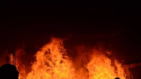 Ball of flames erupted as oil depot, gas pipeline blown up in Ukraine