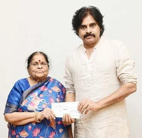 Pawan Kalyan's mother makes a donation for farmers in distress