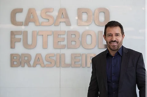 Ex-Brazil midfielder Menezes takes charge of the national U-20 side