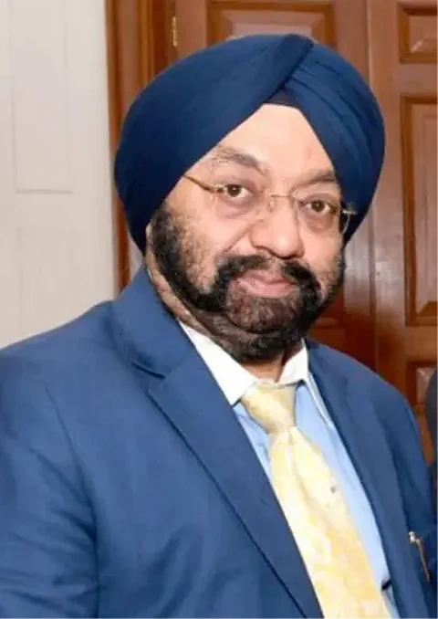 Sahney requests MEA to resume visas services in Canada