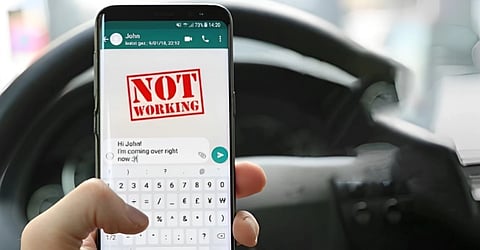 WhatsApp drops the hammer on 18 smart phones; check HERE if your device is affected