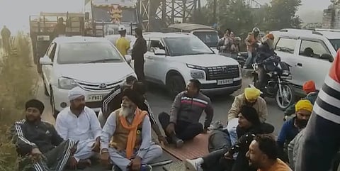 Farmers protest choke traffic; Jalandhar-Ludhiana Highway remains closed, protestors warn to stop trains