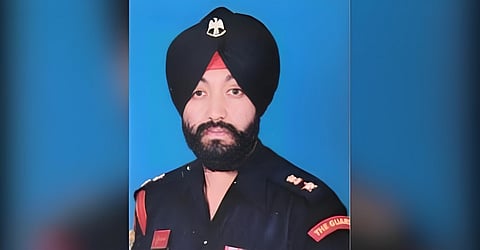 Lt. Colonel Karanbir Singh Natt who took bullet to save fellow soldier dies in Jalandhar Hospital