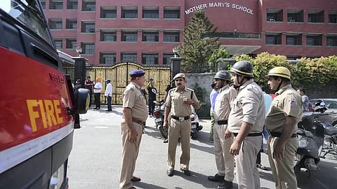 Which South Delhi school got bomb threat? Delhi Police gives big update on threat mail