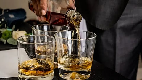 10 biggest-selling Indian whisky brands of the World; Rs 320-worth liquor at number 1