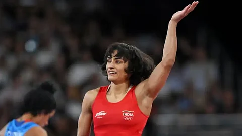 Vinesh Phogat, Vinesh Phogat Gold Medal Match, Vinesh Phogat Paris Olympics Final, Vinesh Phogat Wrestling Paris Olympics Final, Vinesh Phogat Gold Medal Match Live Streaming, Vinesh Phogat Gold Medal Match Where to watch, When is Vinesh Phogat Gold Medal Match Paris Olympics