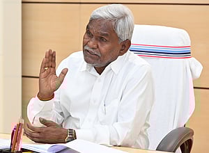 'Have three options before me', Champai Soren breaks silence amid buzz of switch