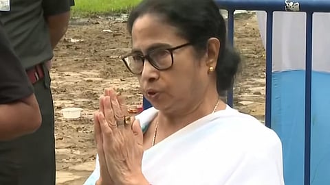 R.G. Kar tragedy Mamata reaches protest site, promises to consider demands if doctors rejoin work