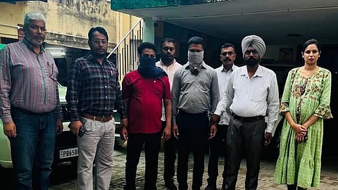 Vigilance Bureau arrests two clerks of MC Ludhiana for missing policy record