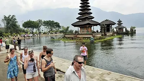 Pleasure Marriage, Pleasure Marriage Indonesia, Pleasure Marriage Indonesia Explained, Indonesia Pleasure Marriage, What is Pleasure Marriage, Pleasure Marriage Nikah Mutah