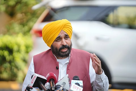 Punjab CM addresses stubble burning issue; Asks, ‘If PM can stop Ukraine war, why can’t he stop the smoke here?'’