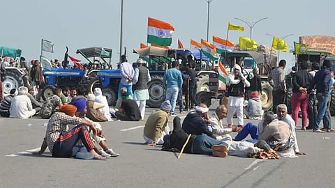 Punjab farmers to block highways in protest over FIRs for stubble burning