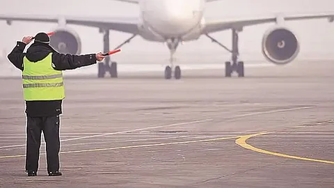 Smog Air Pollution, Air Pollution Smog Flights Diversion, Flight Diversion Smog, How Smog Divert Flights, How Smog Ground Airlines