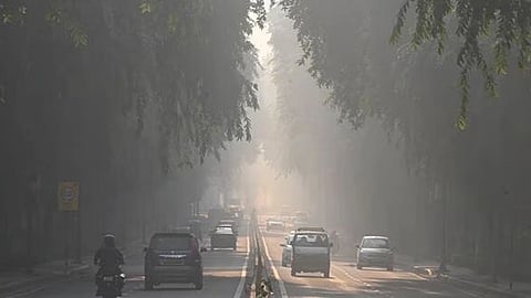 Pakistan City goes in Green Lockdown; Entry to parks & playgrounds banned as AQI crosses 1000